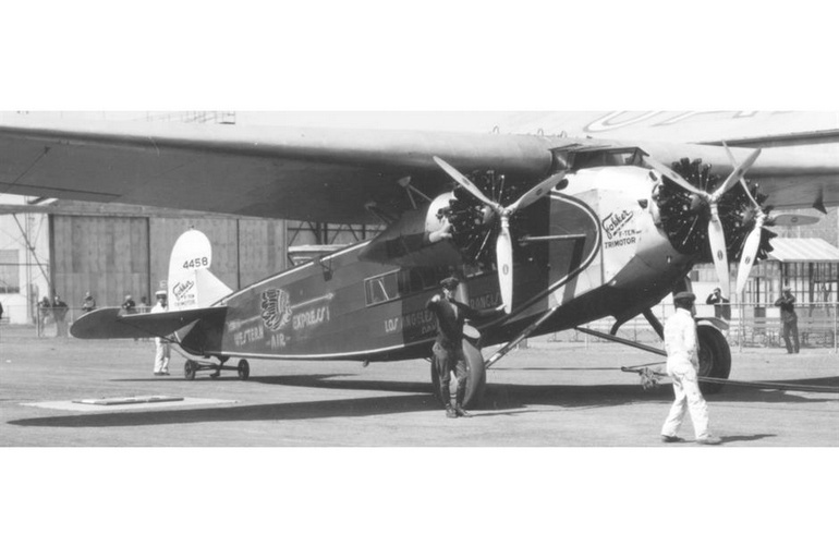 Un avion de ligne Western Air Express en 1928