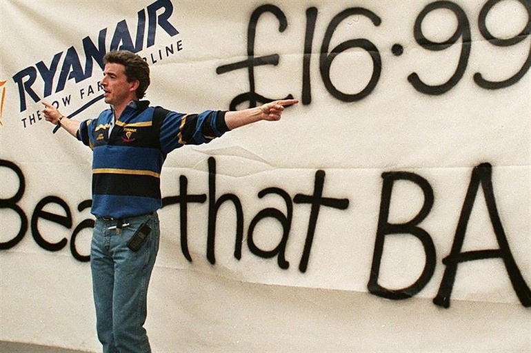 Le directeur général de Ryanair fait la promotion des vols à bas prix