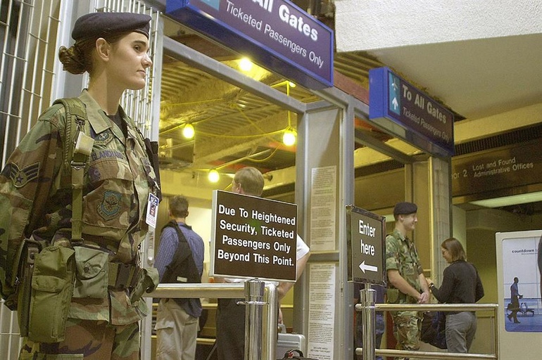 Sécurité à l'aéroport international de Salt Lake City en 2001