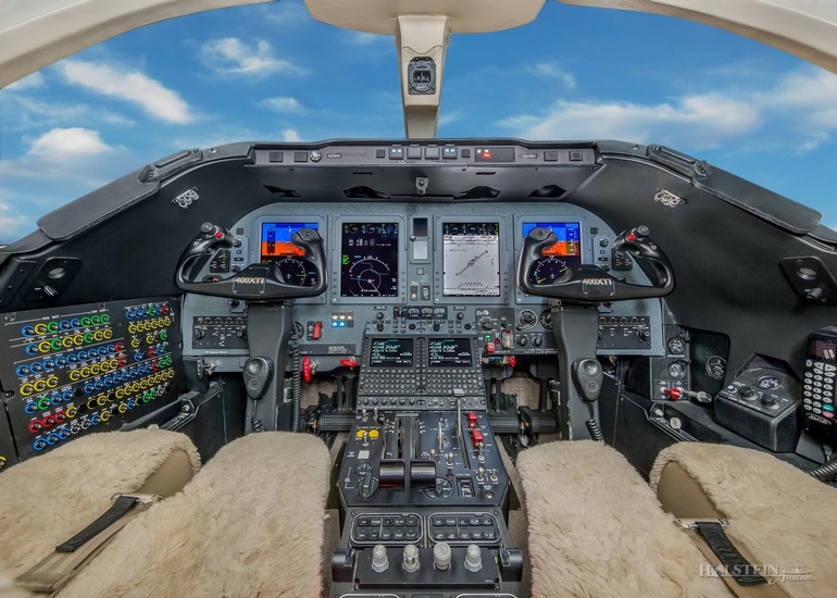 Cockpit et cabine de pilotage du Nextant 400XTi